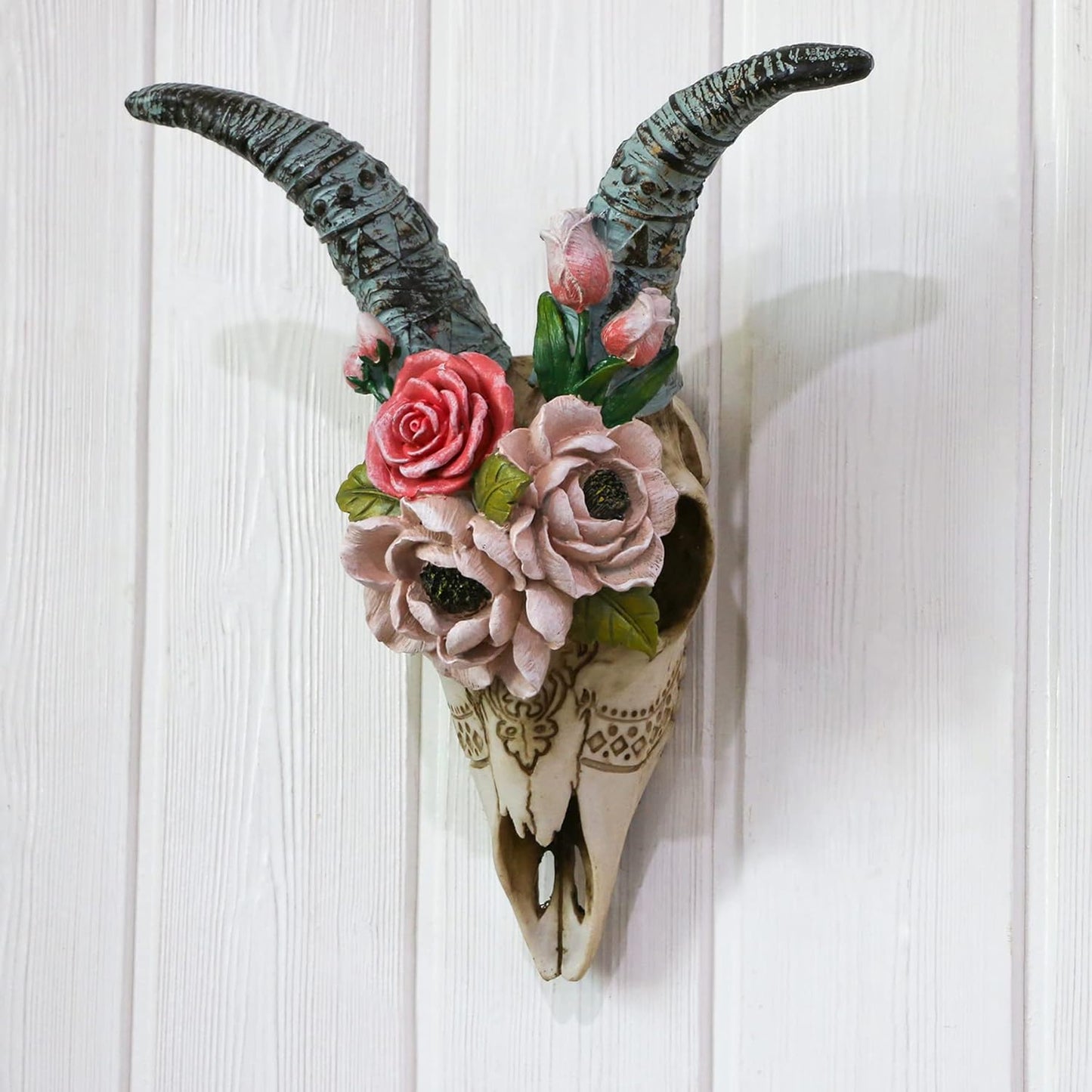 alikiki Animal Ram Skull Wall Decor - Floral Sheep Horned Head Skull Wall Hanging Resin Goat Wall Sculptures Taxidermy for Home Office Hotel Wall Art Ornament Living Room Boho Decorations