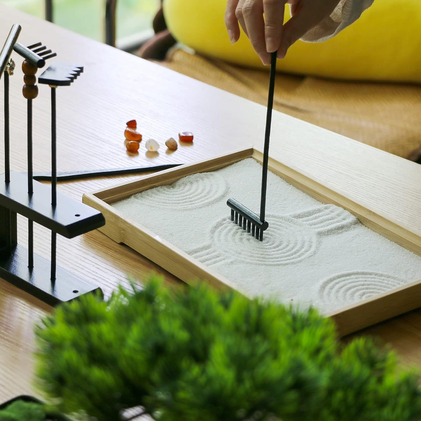 Desktop Mini Black Zen Garden Rake Japanese Zen Gifts Zen Decor Bamboo Table Top Rock Sand Garden Kit Tools Accessories Tabletop Meditation Sandbox Office Relaxation Adult Zen Gifts for Man Women