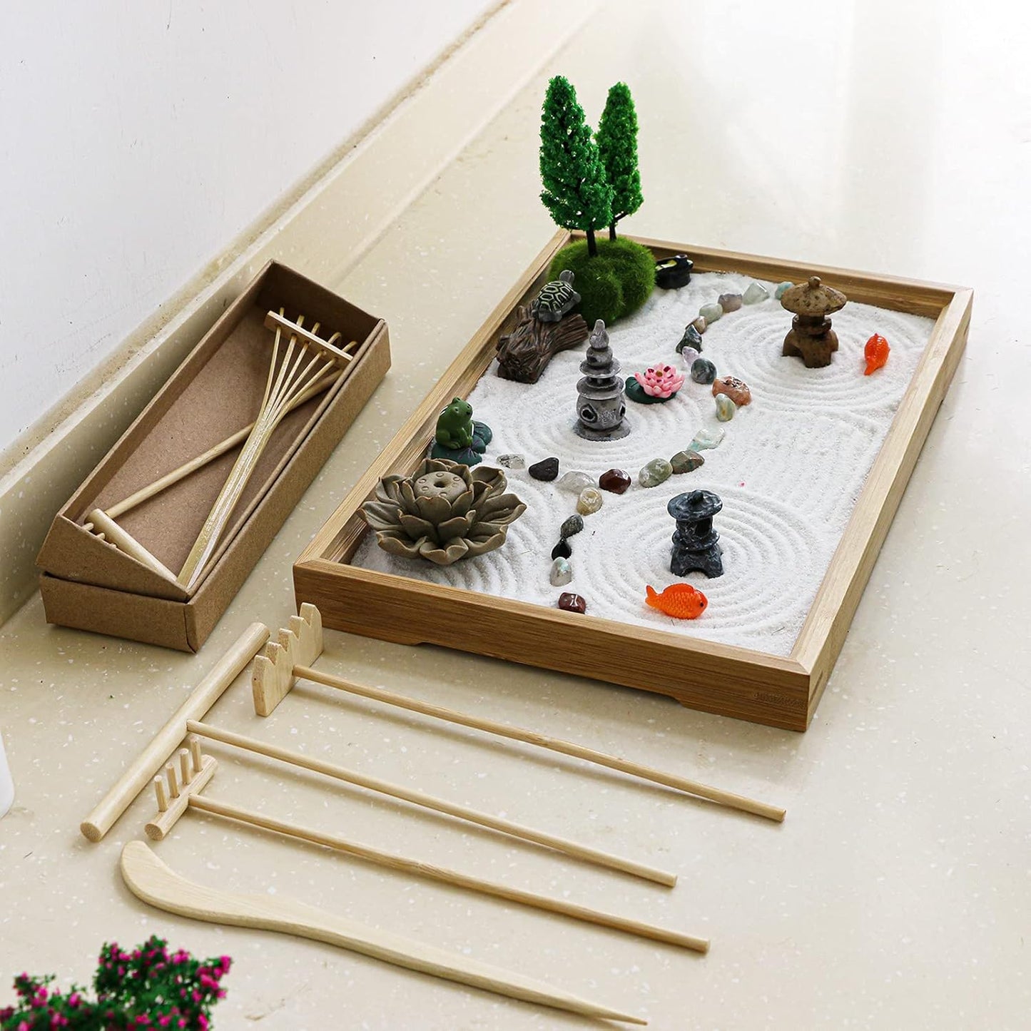 Miniature Japanese Zen Garden Kit - Mini Chakra Crystal Quartz Rock Sand Garden Sandbox Desktop Meditation Altar Zen Decor Zen Gift Set Home Office Desktop Rake Tools Bonsai Spiritual Items