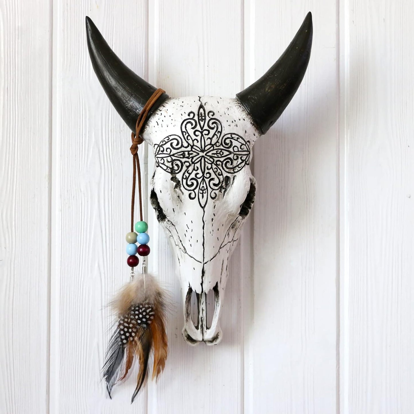 3D Bull Skull Wall Decor - Southwest Horned Cow Head Skull Wall Hanging w/ Feather Beads Resin Faux Steer Buffalo Animal Skull Wall Sculpture Wall Art Home Bedroom Living Room Boho Wall Ornament